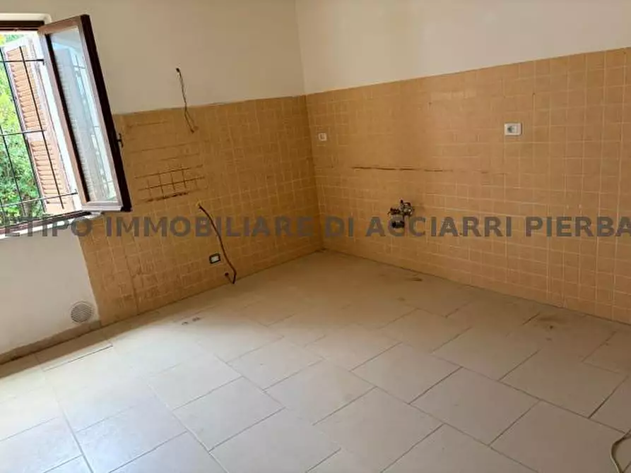 Immagine 4 di Rustico / casale in vendita  in CONTRADA  MONTECAMAURO a Campofilone