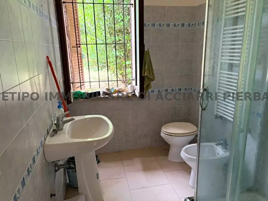 Immagine 13 di Rustico / casale in vendita  in CONTRADA  MONTECAMAURO a Campofilone