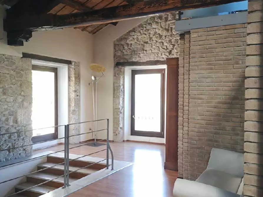 Immagine 1 di Ufficio in vendita  in LUNGO CASTELLANO a Ascoli Piceno