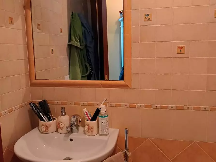 Immagine 12 di Villetta a schiera in vendita  in VIA S.ANTONIO a Folignano