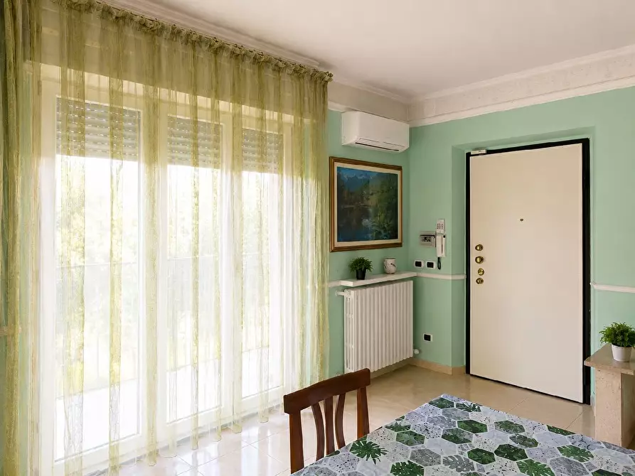 Immagine 8 di Villa in vendita  in VIA SASSETTI a Folignano