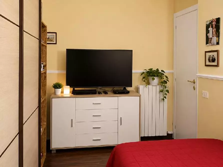 Immagine 18 di Villa in vendita  in VIA SASSETTI a Folignano