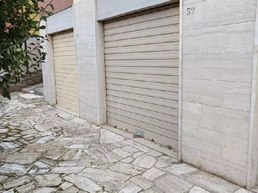 Immagine 12 di Appartamento in vendita  in VIA MAMELI a Ascoli Piceno