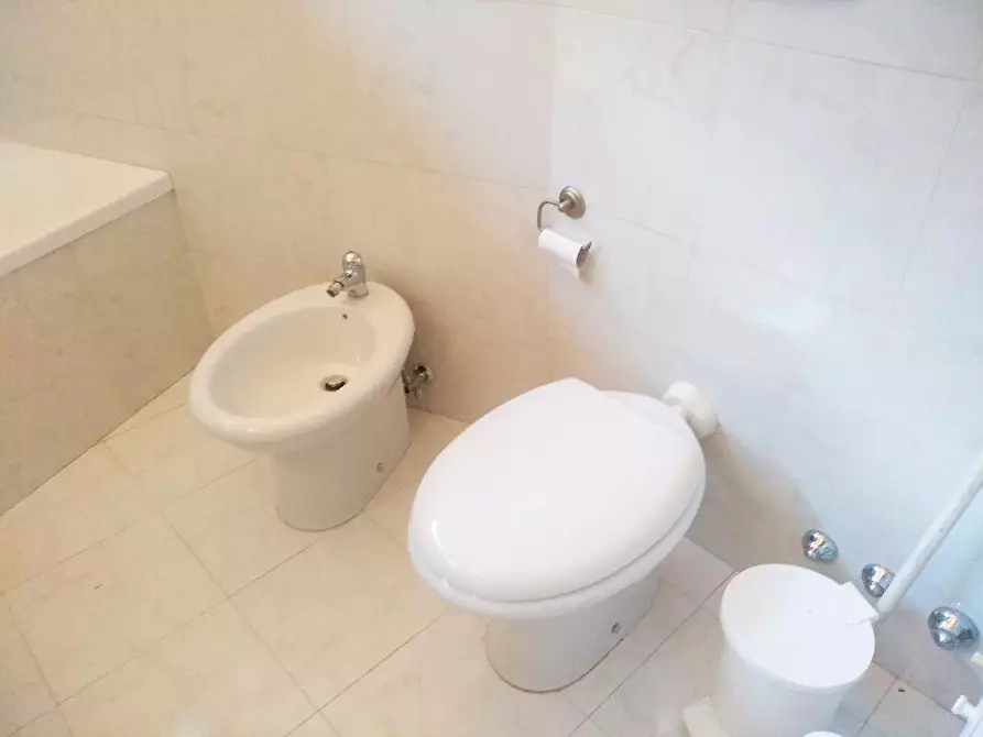 Immagine 5 di Appartamento in affitto  in VIA CARDUCCI a Senigallia