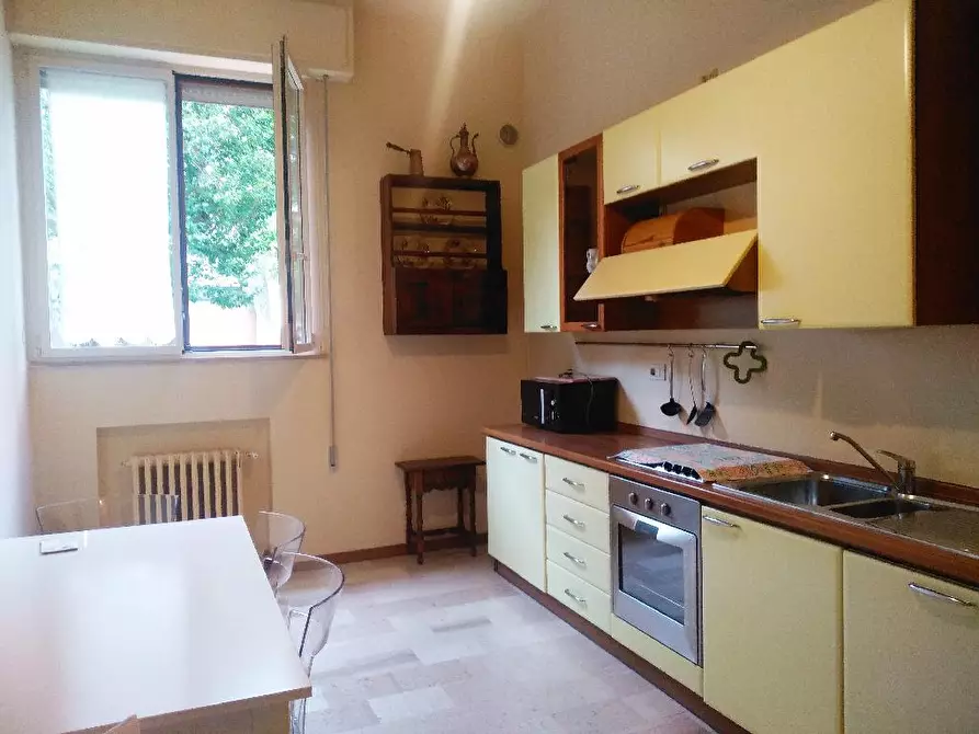 Immagine 18 di Appartamento in affitto  in VIA CARDUCCI a Senigallia