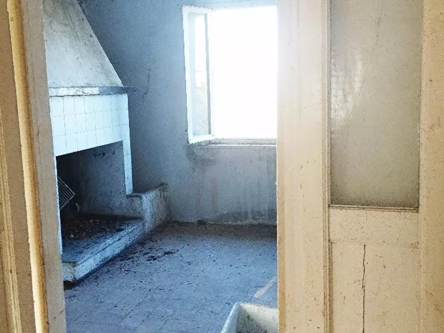 Immagine 15 di Rustico / casale in vendita  in VIA SANGUINETTI a Belvedere Ostrense