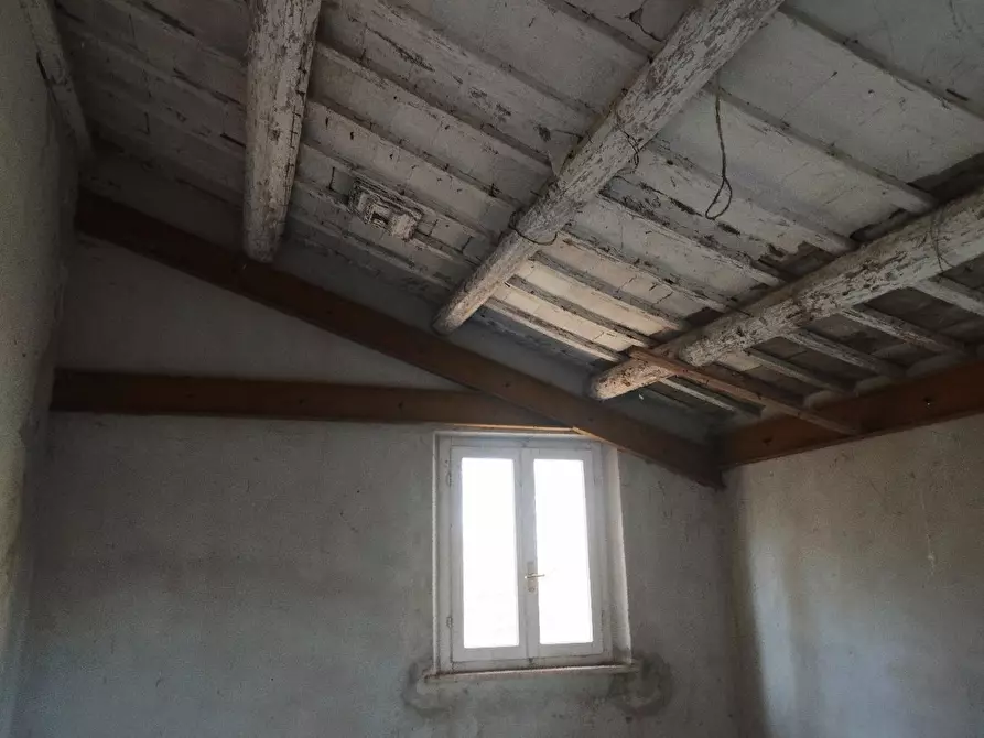 Immagine 21 di Rustico / casale in vendita  in VIA SANGUINETTI a Belvedere Ostrense