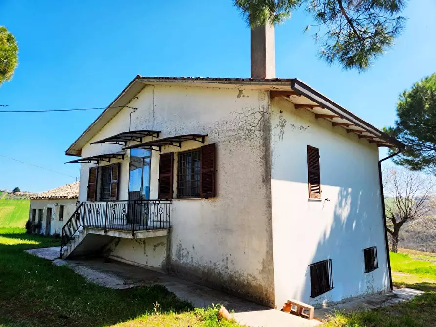 Immagine 15 di Casa indipendente in vendita  in STRADA SAVIGNANO a Senigallia