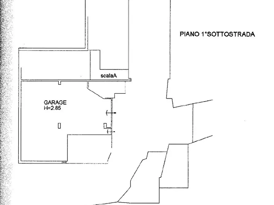 Immagine 1 di Garage in vendita  in VIA CAPANNA a Senigallia