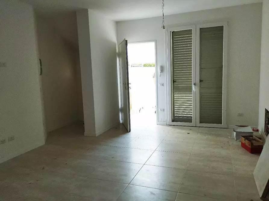 Immagine 10 di Appartamento in vendita  in CESANELLA a Senigallia