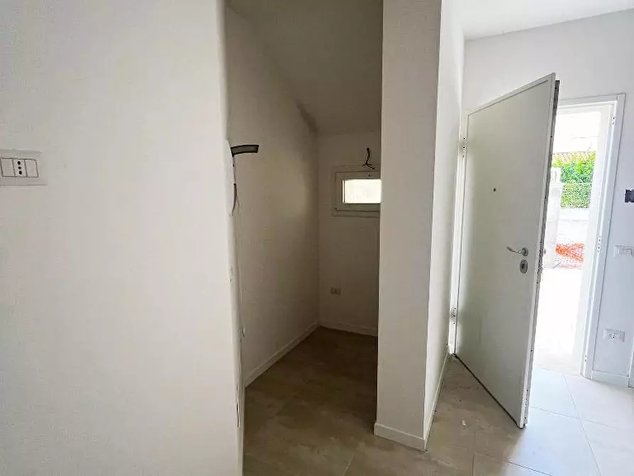 Immagine 11 di Appartamento in vendita  in CESANELLA a Senigallia