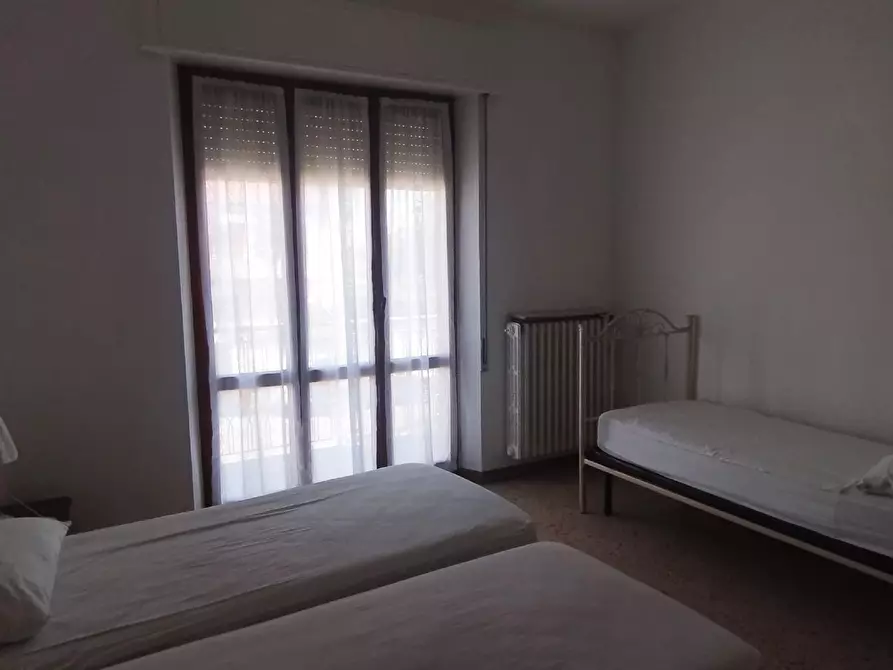 Immagine 8 di Appartamento in vendita  in VIA FOGAZZARO a Senigallia