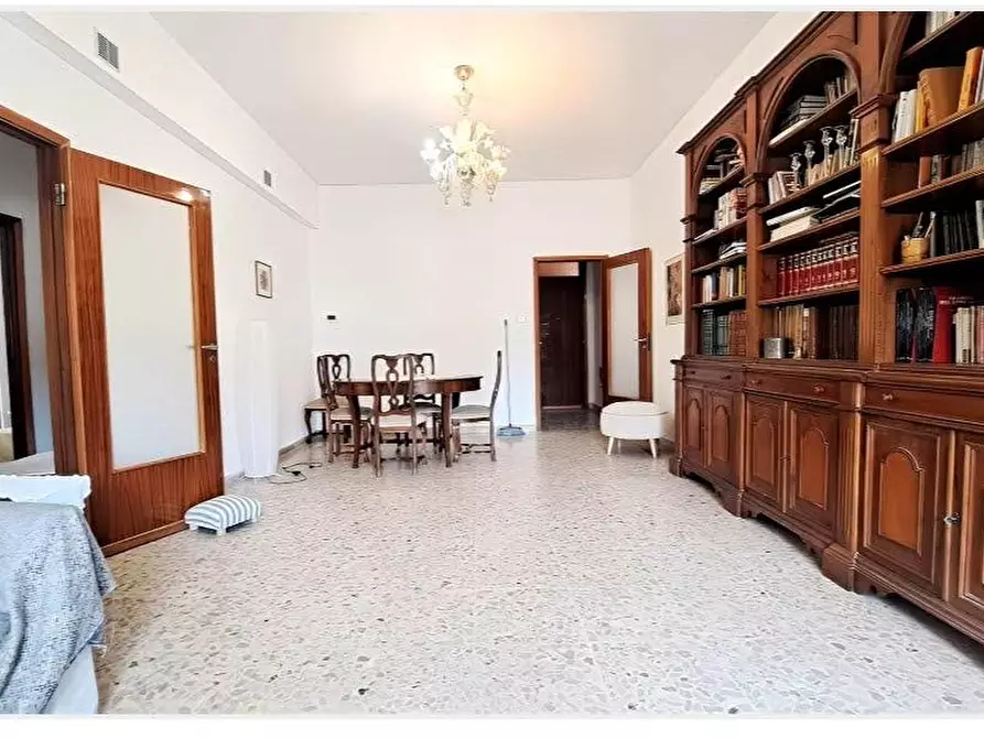 Immagine 1 di Appartamento in vendita  in ZONA PORTONE a Senigallia