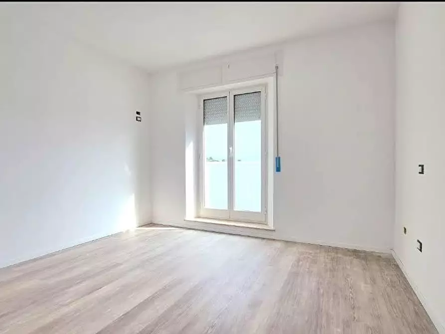 Immagine 2 di Appartamento in vendita  in VIA MARTIRI UNGHERESI 30 a Barbara