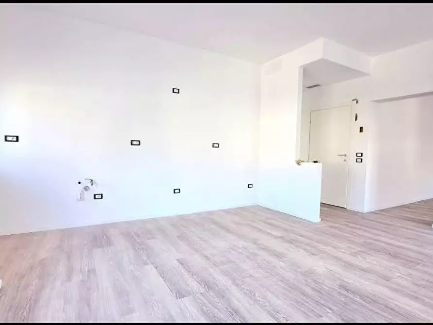 Immagine 11 di Appartamento in vendita  in VIA MARTIRI UNGHERESI 30 a Barbara