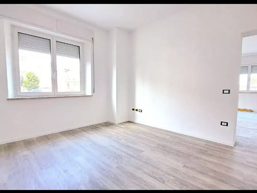 Immagine 12 di Appartamento in vendita  in VIA MARTIRI UNGHERESI 30 a Barbara