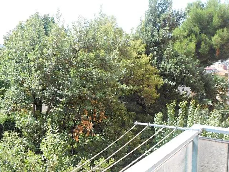 Immagine 27 di Appartamento in vendita  in VIA TIZIANO, 30 ( INT.3) a Ancona