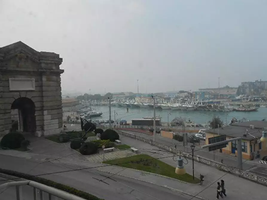 Immagine 11 di Locale residenziale in affitto  in VIA XXIX SETTEMBRE a Ancona