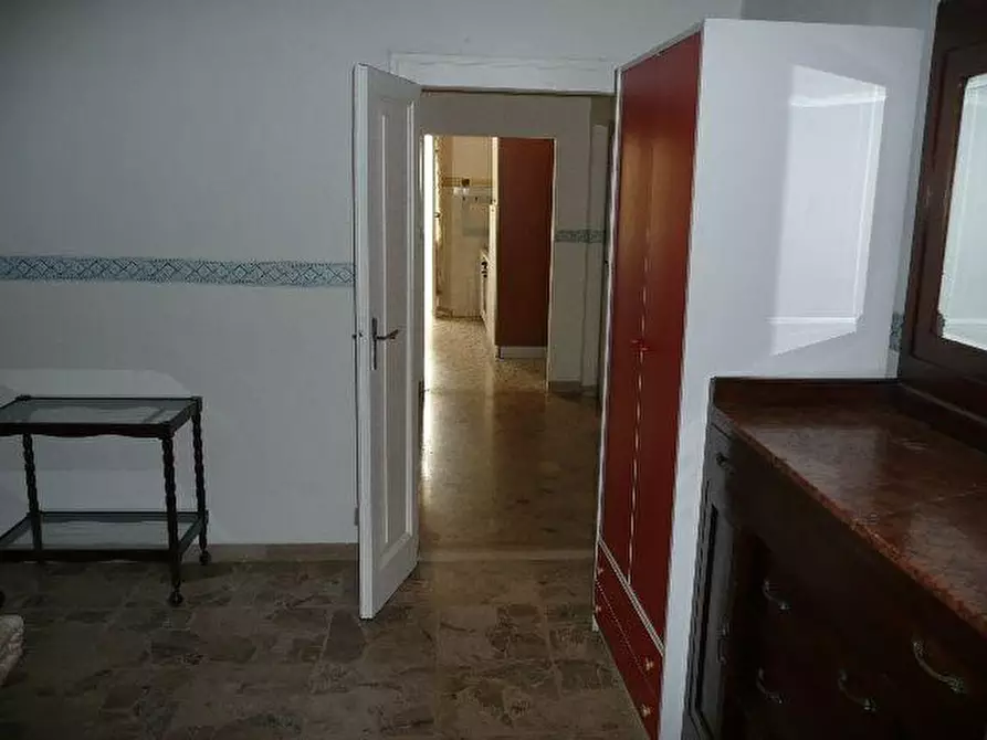 Immagine 14 di Appartamento in vendita  in VIA MONTAGNOLA, 58 a Ancona