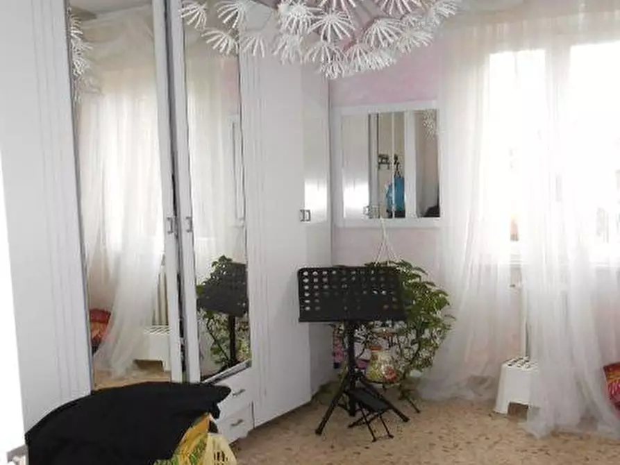 Immagine 2 di Appartamento in vendita  in VIA MARTIRI DELLA RESISTENZA, 63 a Ancona