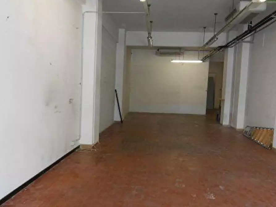 Immagine 21 di Attività commerciale in vendita  in VIA PALOMBARE, 52 a Ancona