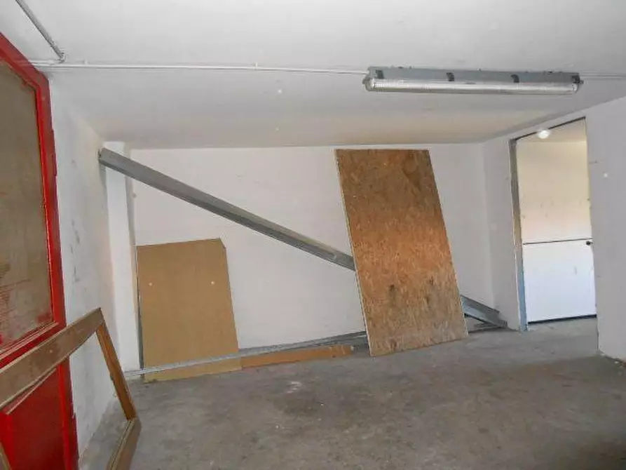 Immagine 28 di Attività commerciale in vendita  in VIA PALOMBARE, 52 a Ancona