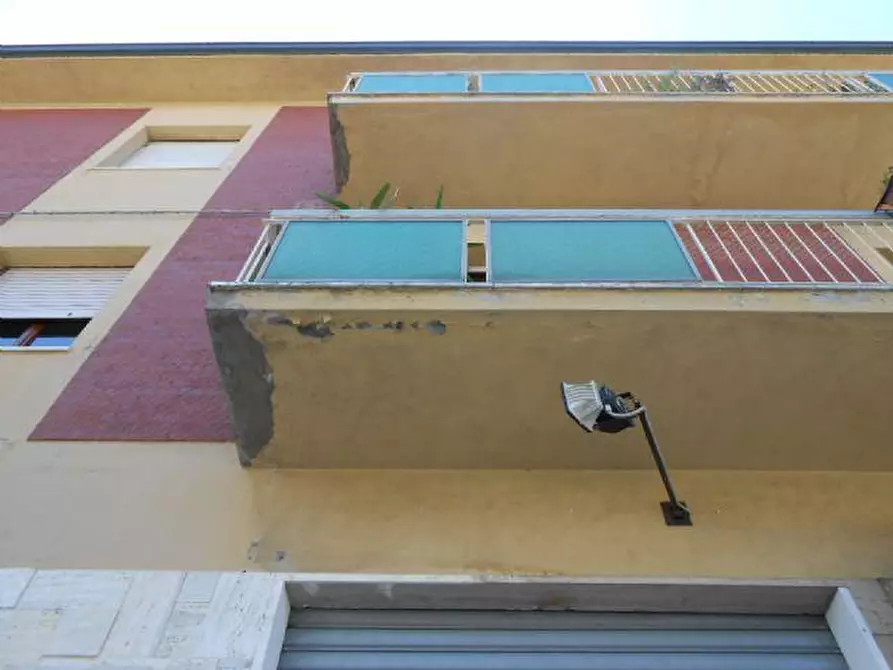 Immagine 3 di Attività commerciale in vendita  in PALOMBARE, 52 a Ancona