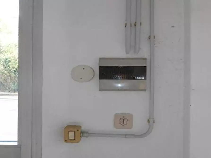 Immagine 4 di Locale residenziale in affitto  in VIA BARILATTI, 37A a Ancona