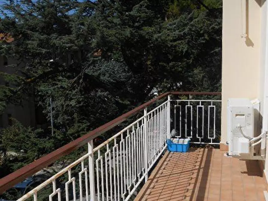 Immagine 15 di Appartamento in vendita  in VIA SALVONI, 5 a Jesi