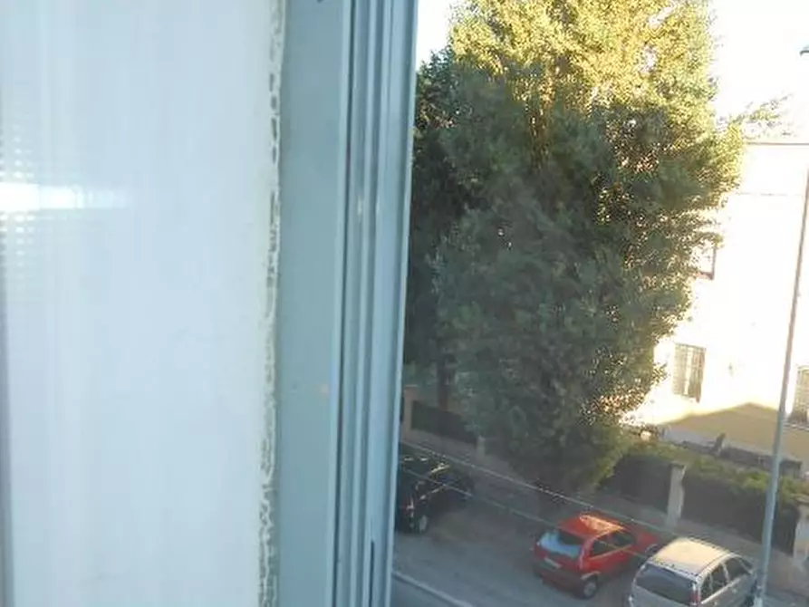 Immagine 14 di Appartamento in vendita  in VIA CRISTOFORO COLOMBO, 86 a Ancona