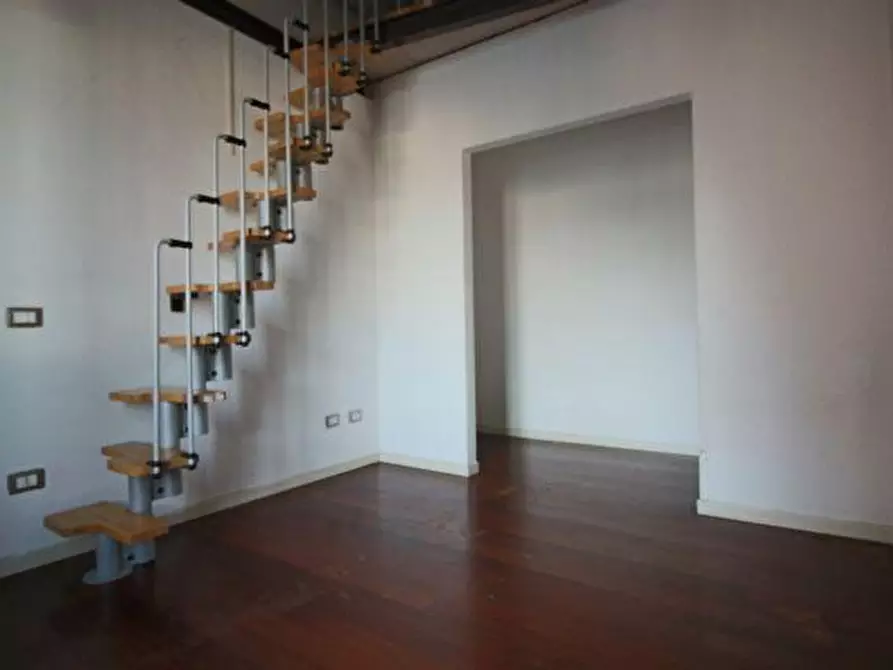 Immagine 2 di Appartamento in vendita  in PIAZZA ROSSELLI, 24 a Ancona