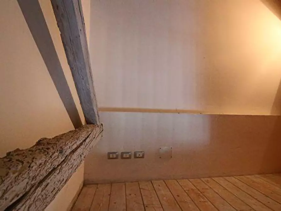 Immagine 4 di Appartamento in vendita  in PIAZZA ROSSELLI, 24 a Ancona