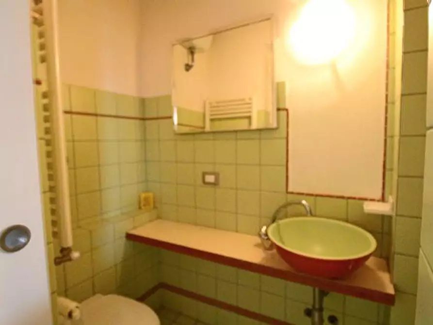 Immagine 10 di Appartamento in vendita  in PIAZZA ROSSELLI, 24 a Ancona