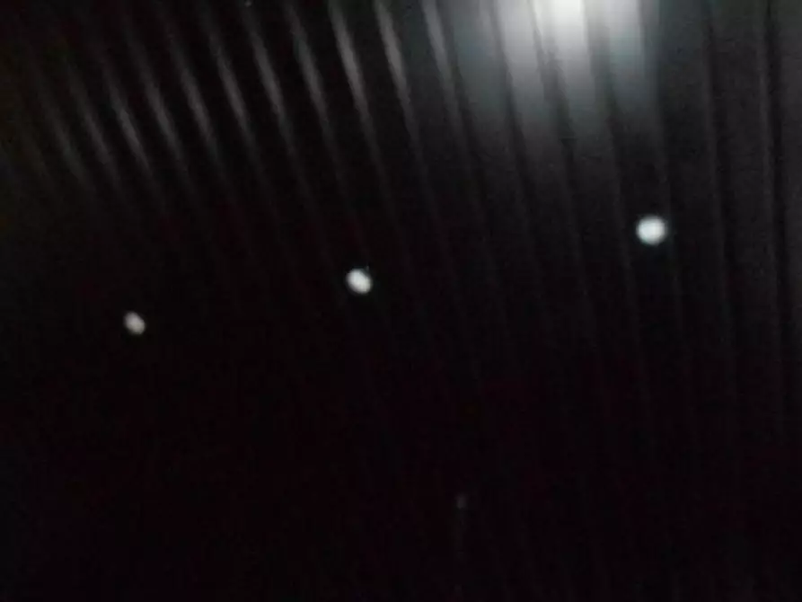 Immagine 4 di Locale commerciale in vendita  in VIA BENEDETTO CROCE, 22 a Ancona