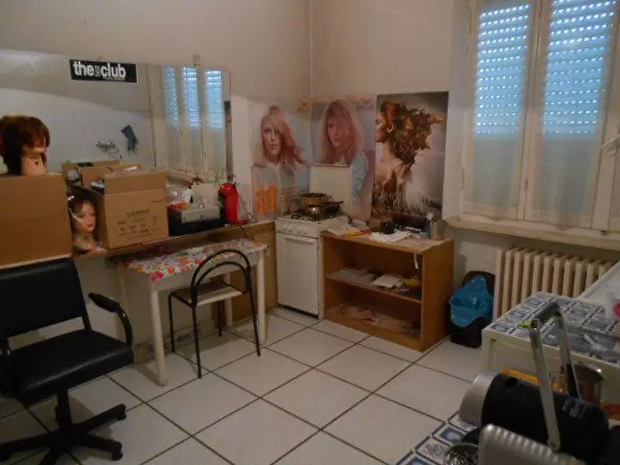 Immagine 3 di Locale residenziale in affitto  in DE GASPERI, 50 a Ancona