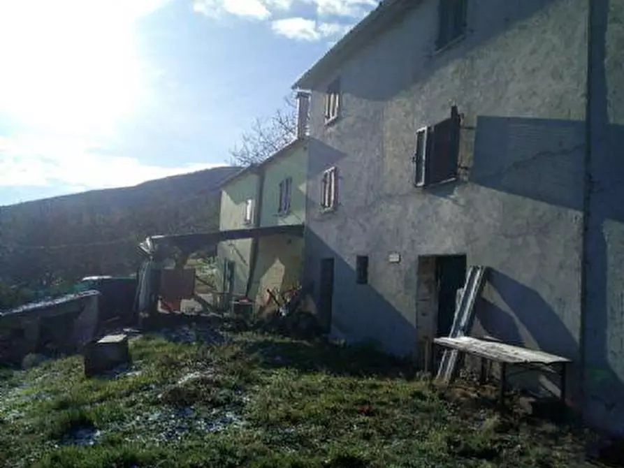 Immagine 5 di Porzione di casa in vendita  in VIA CERQUETO, 2 P0GGIOSAN VICINO, MC a Macerata