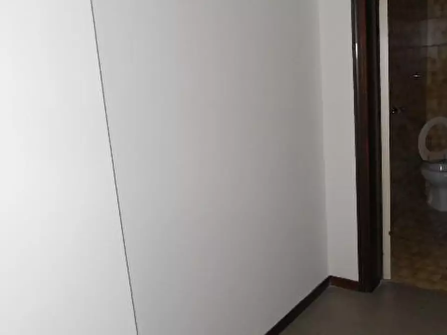 Immagine 8 di Appartamento in vendita  in P.ZA UGO BASSI, 12 a Ancona