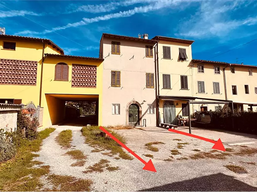 Porzione di casa in vendita in Antraccoli a Lucca