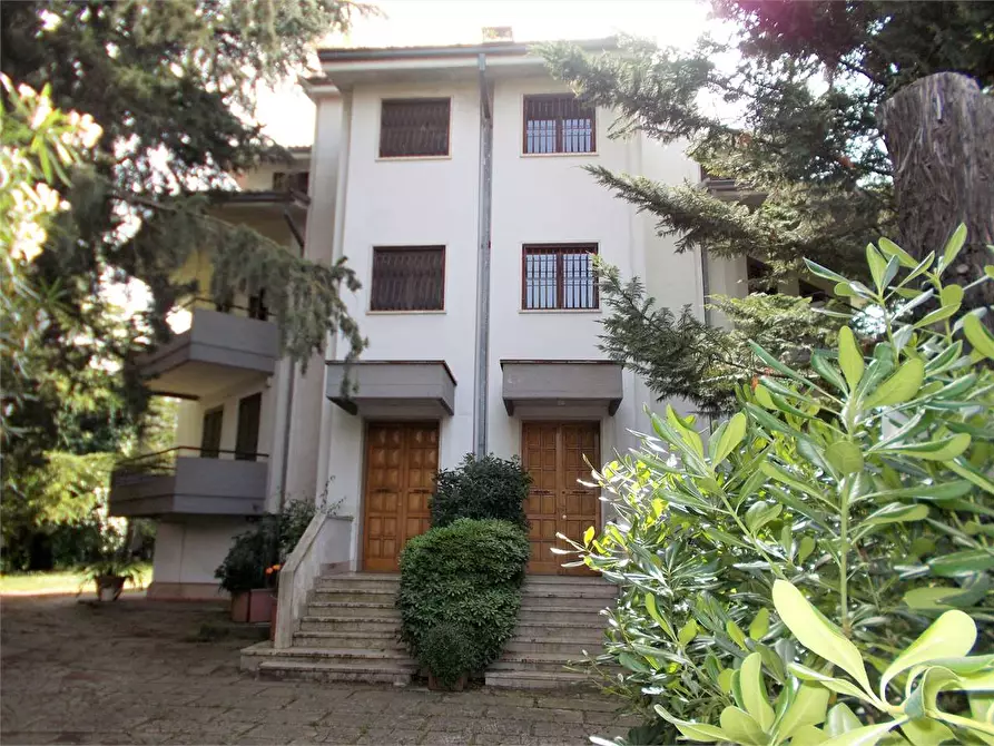 Porzione di villa in vendita in Via Arturo Toscanini 12 a Acquaviva Delle Fonti