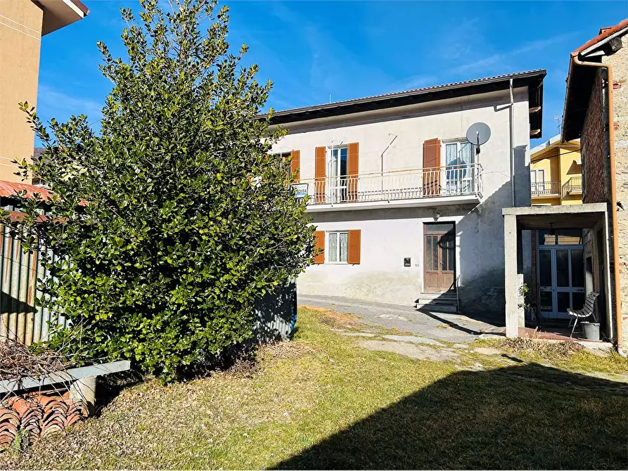 Casa indipendente in vendita in Via Monsignor Canova a Garessio