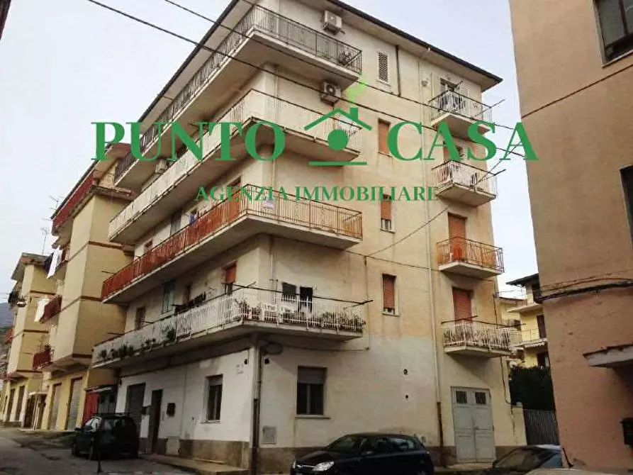 Appartamento in vendita in Via Luigi Einaudi II traversa a Lamezia Terme