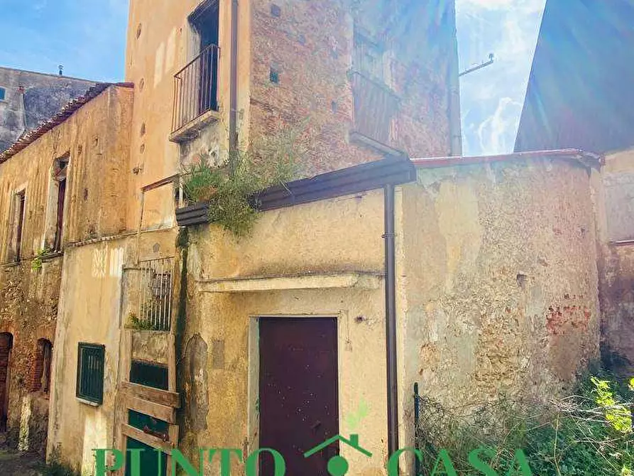 Casa indipendente in vendita in Via Spaventa a Lamezia Terme