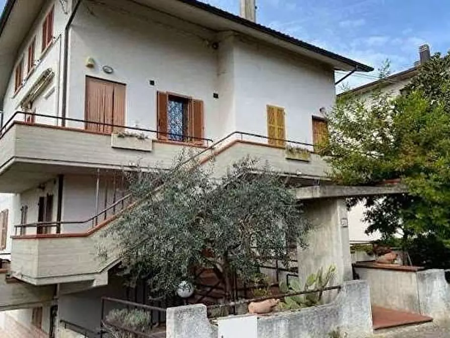 Vendita Appartamento a Mondolfo 5 vani 95 145EUR mese 130 mq in