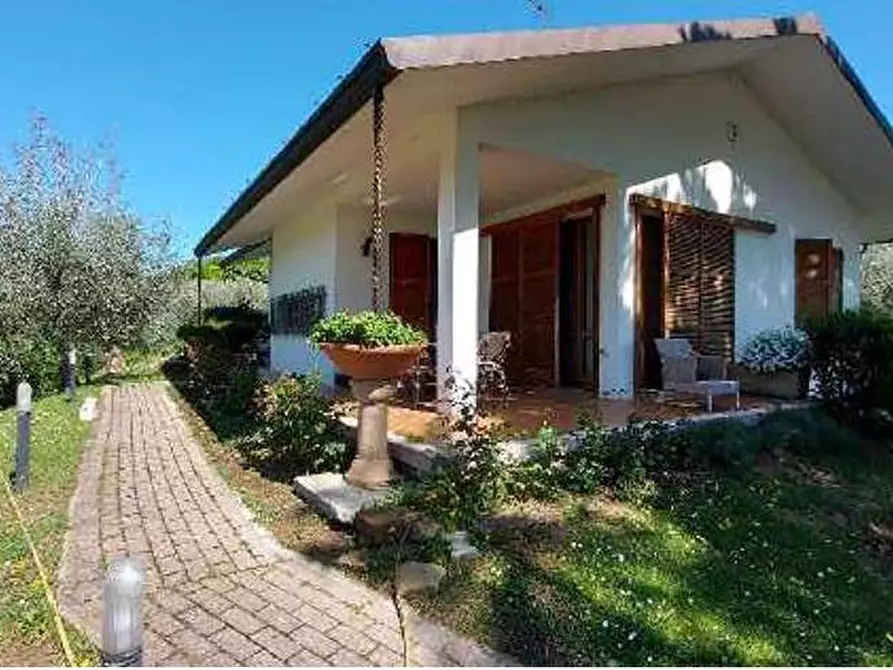 Villa in vendita in Via Ghetto 7 a Gradara