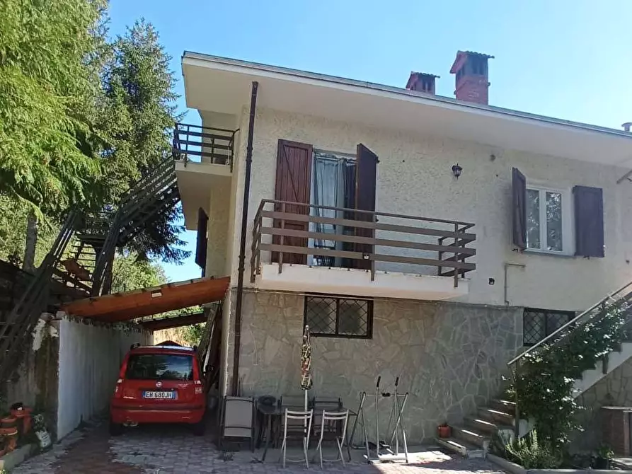 Villa in vendita in Via Villanova 16 a Giaveno