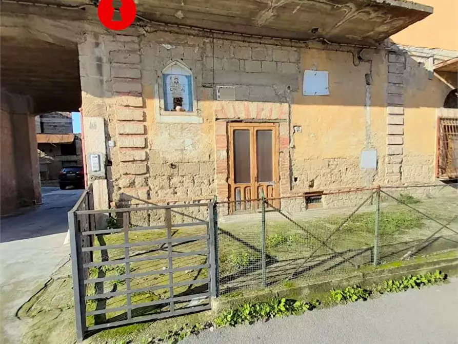 Casa indipendente in vendita in via polvica a San Felice A Cancello