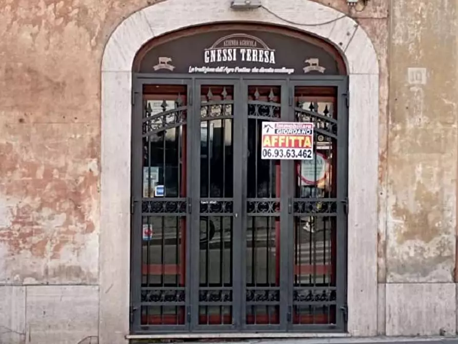 Negozio in affitto in Corso Minzoni a Genzano Di Roma