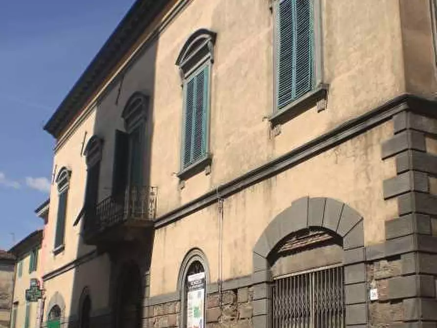 Immagine 5 di Stabile in vendita  in castelnuovo garfagnana a Castelnuovo Di Garfagnana