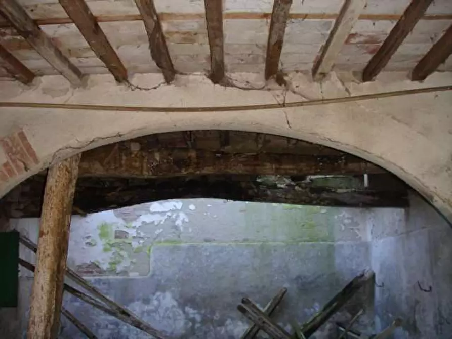 Immagine 10 di Rustico / casale in vendita  in altopascio a Altopascio