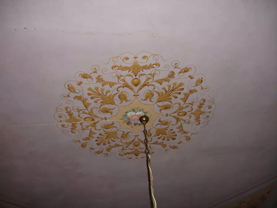 Immagine 7 di Stabile in vendita  in porcari a Porcari